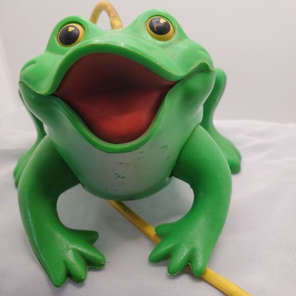 Fisher Price Vintage Jumping Frisky Frog 1971 No Box Original Pump Cracked Retro - Picture 3 of 10